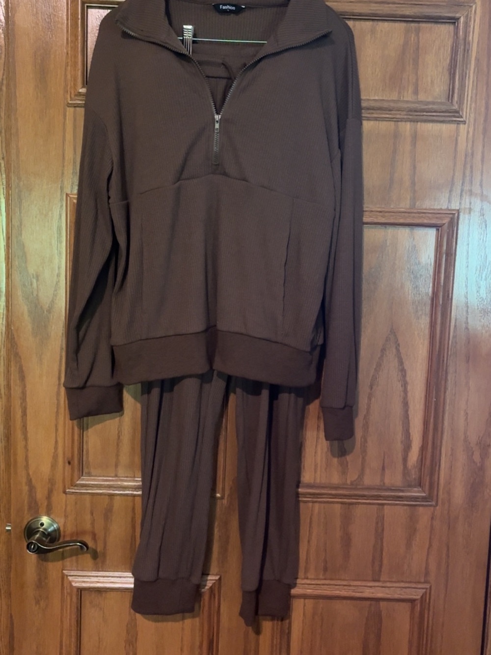 Ribbed Half-Zip Lounge Top in Rich Brown